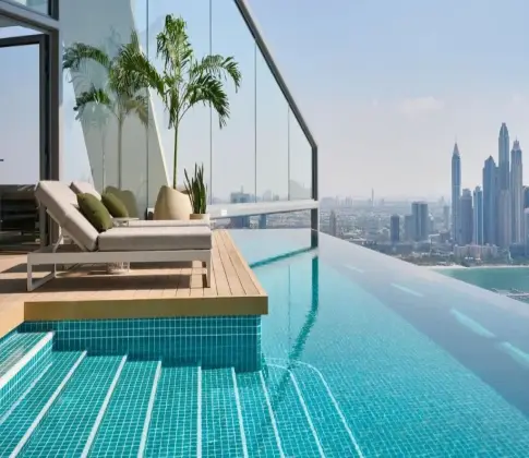 swimming pool construction in dubai